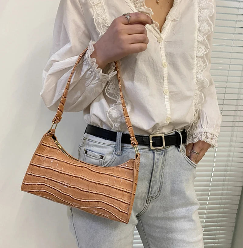 Fashion PU Leather Bags for Women Alligator Pattern Armpit Handbag Female Small Underarm Messenger Bag Purse.