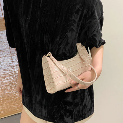 Fashion PU Leather Bags for Women Alligator Pattern Armpit Handbag Female Small Underarm Messenger Bag Purse.