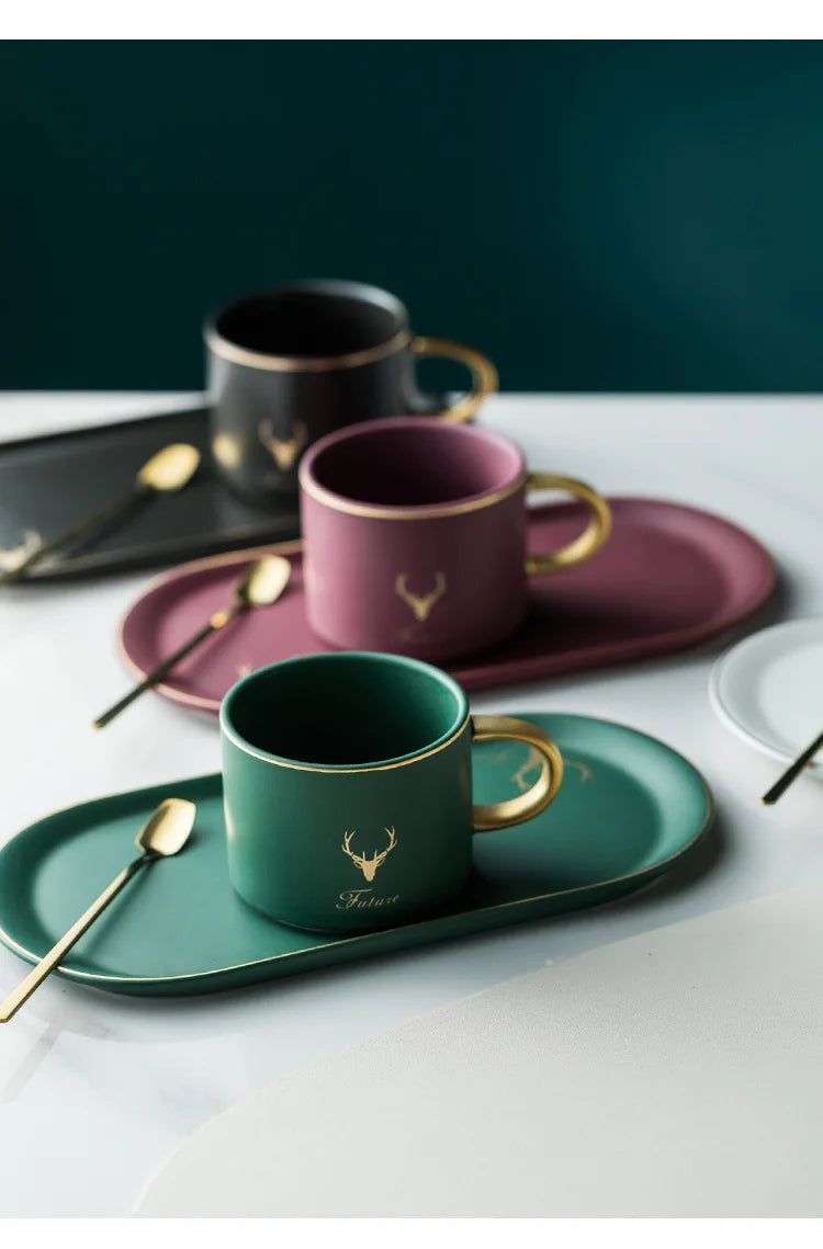 European Luxurious Gold Rim Ceramics Coffee Cups And Saucers Spoon Sets With Gift Box Tea Soy Milk Breakfast Mugs Dessert Plate.