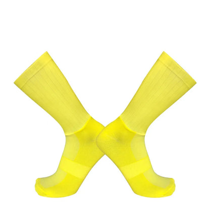Anti Slip Silicone Summer Aero Socks Whiteline Cycling Socks Men Bicycle Sport Running Bike Socks Calcetines Ciclismo