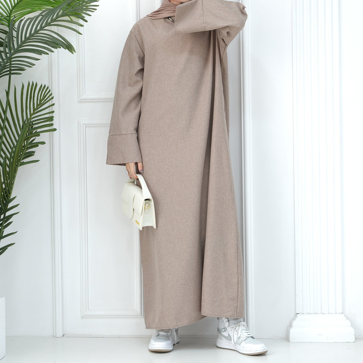 2024 New Dubai Abaya for Muslim Women Eid Ramadan Modest Dress Türkiye Loose Large Elegant Dress Gown Female Islam Clothing.