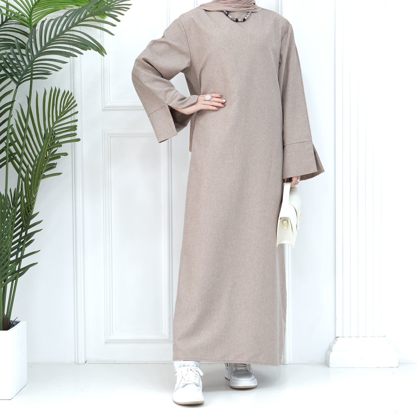 2024 New Dubai Abaya for Muslim Women Eid Ramadan Modest Dress Türkiye Loose Large Elegant Dress Gown Female Islam Clothing.