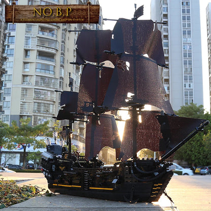 Mould King 13111 13199 Movie Toys The MOC Black Pearl Pirate Ship Model Assembly 16006 Building Block Brick Kids Christmas Gifts.