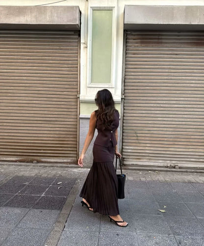 ETJ 2025 spring new  women's elegant fashion same color splicing small pleated hem high waist knit skirt.