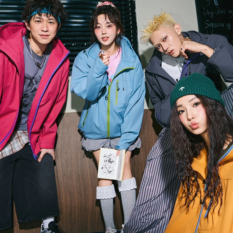 Outdoor Windbreaker Hooded Jacket Men Softshell Zip Up Windproof Waterproof Mountain Skiing Hiking Camping Jacket Autumn Coats.