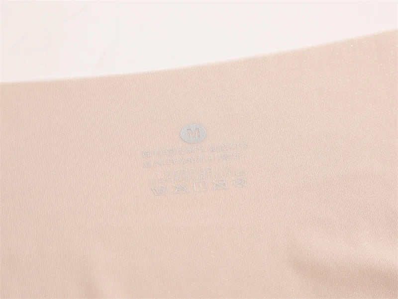 4PCS/Set Women's Ice Silk Seamless Panties Ultra Thin Briefs Breathable Underwear Female High Waist Intimates Lingerie Plus Size.