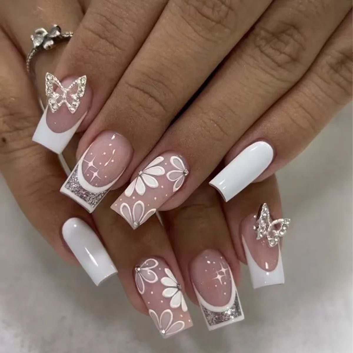 Mid-length Coffin Fake Nails 24Pcs White French Tip Ballerina Press On Nail Pink/White Flower Printed Spring/Summer DIY Manicure.