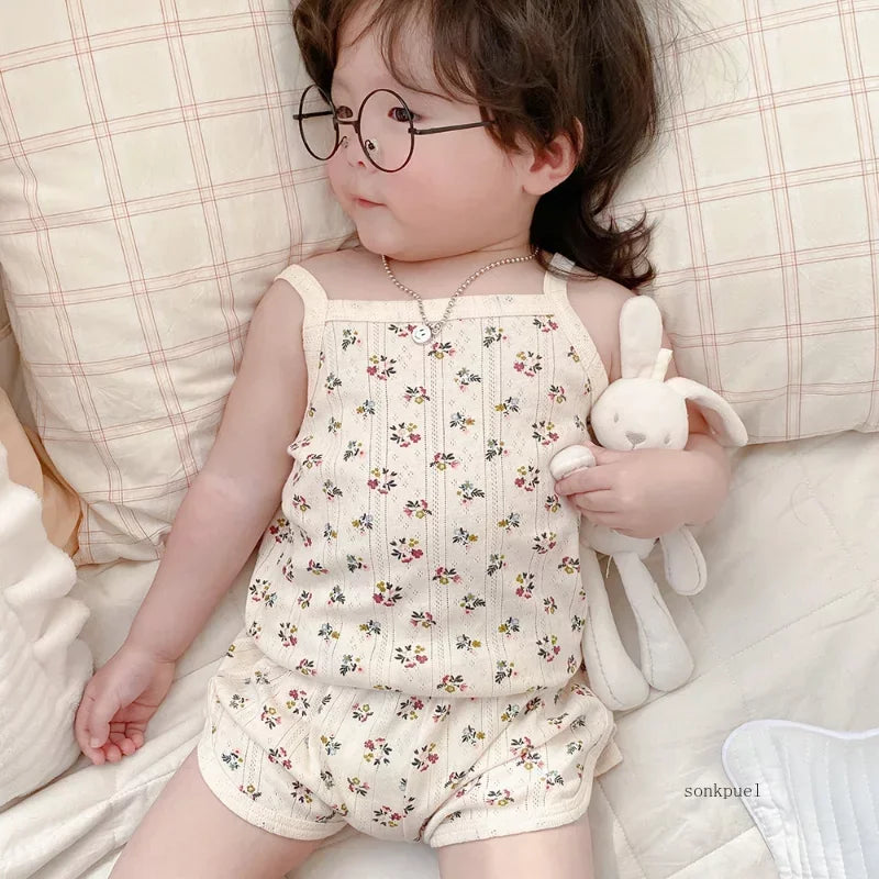 Baby Kleidung Sets Sommer Kleinkind Mädchen Strap Anzüge Baumwolle Druck Baby Jungen Tops T und Shorts Infant Trainingsanzug Neugeborenen Sets.