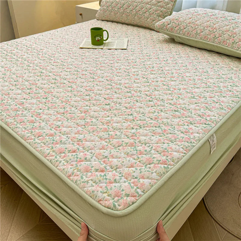Non-slip Bed Cover Queen/King Size Bedspread Thicken Bed Linen Home Mattress Protector cubre colchón (Pillowcase Need Order)