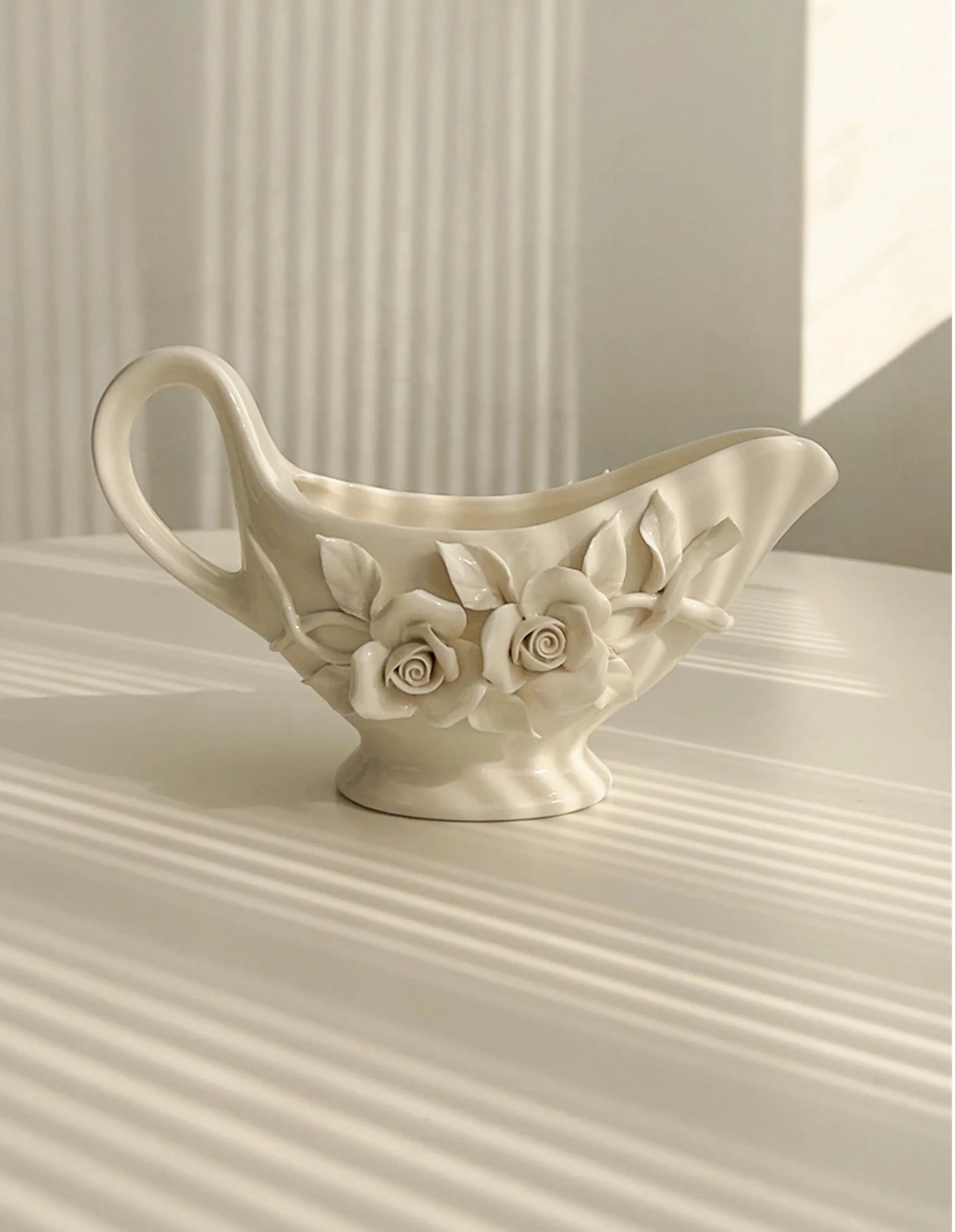 Vintage relief ceramic coffee set, hand-squeezed camellia afternoon tea set, tissue box, creative gift..