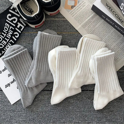 New 5 Pairs Cool Men Black White Warm Socks Set Autumn Winter Male Solid Color Sport Short Socks For Men Dropshipping.
