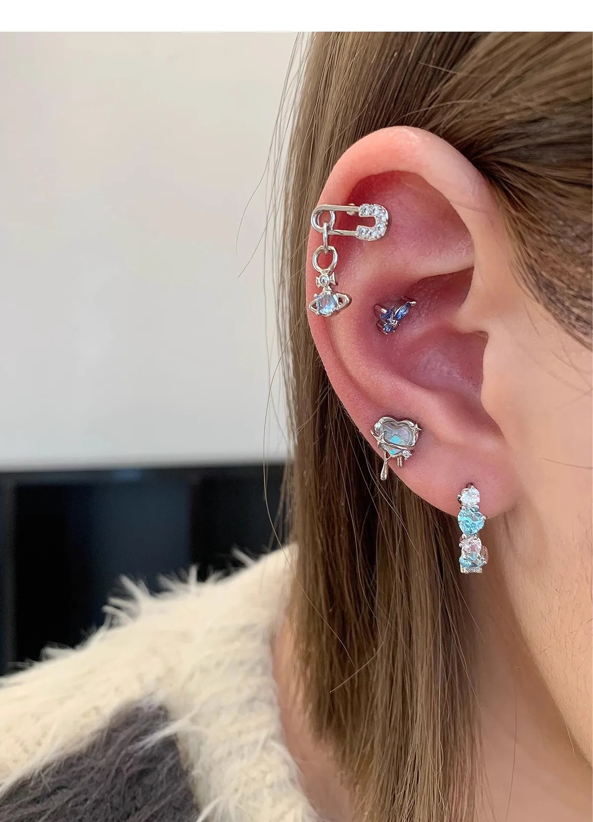 1 PCS Cute Pink Zircon Crystal Ear Bone Nail 316L Medical Titanium Steel Star Stud Earrings for Women Y2K Punk Piercing Jewelry.