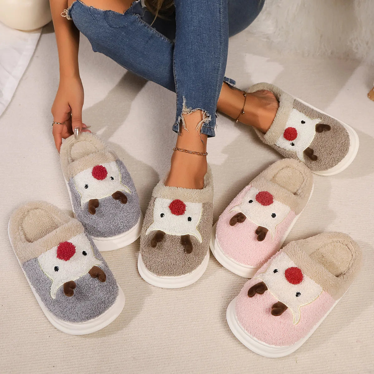 Smile PoP Cute Women Slippers Indoor Fuzzy Women House Slippers Classic Cartoon Casual Home Shoes Warm Bedroom  Animals Shoes.