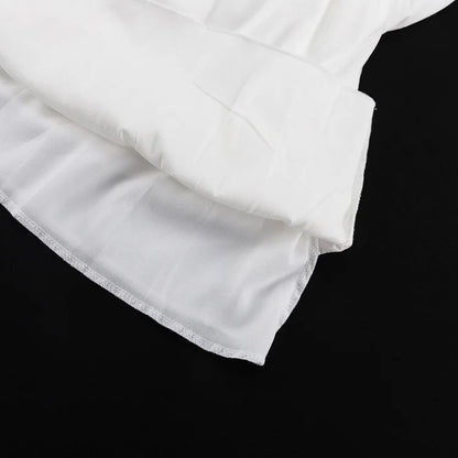 Glänzendes gekräuseltes weißes Mini kleid mit V-Ausschnitt, weibliches Patchwork, langärmliges, elegantes Verband-Mode kleid, hoch tailliertes Schnür kleid für Frauen