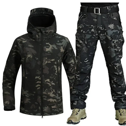 Winter Verdicken Männer Camo Anzug Wasserdichte Taktische Ausbildung Set Multi-tasche Mit Kapuze Jacke Fleece Hosen Outdoor Jagd 2-stück
