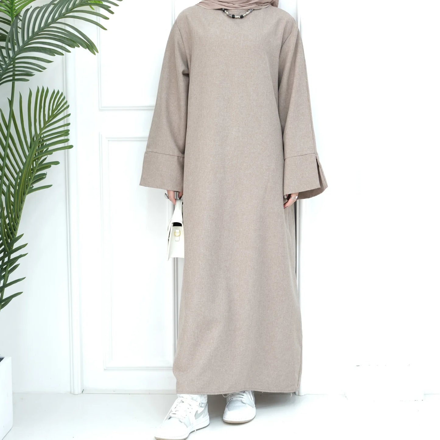 2024 New Dubai Abaya for Muslim Women Eid Ramadan Modest Dress Türkiye Loose Large Elegant Dress Gown Female Islam Clothing