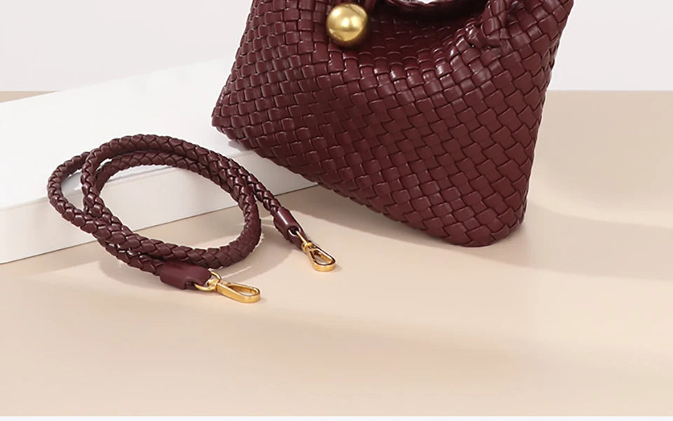 Woven Shoulder Bag for Women Crossbody Tote Bag for Women Small Handbag Vegan Leather Purse Tote Handbag Hobo Bag.