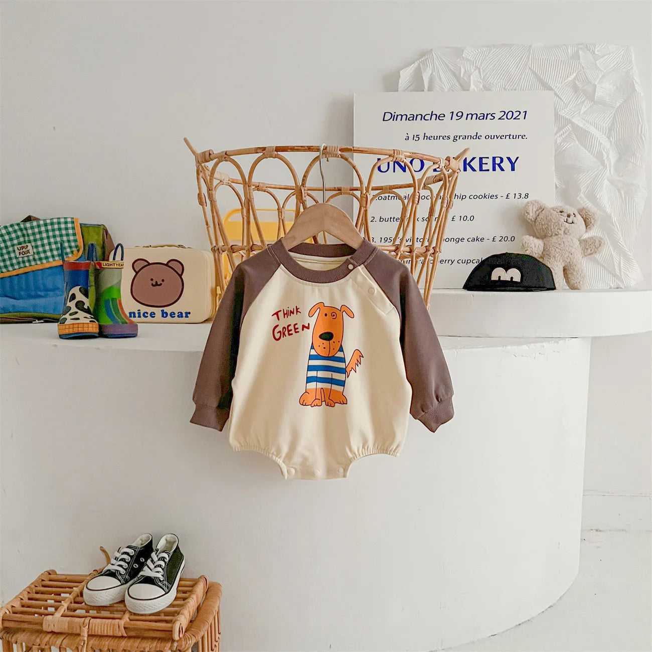 Ins 2024 Frühling Herbst Baby Jungen Bodysuit Baumwolle gestreiften Cartoon gedruckt Langarm Kleinkind Jungen Stram pler Neugeborene Jungen Outfits