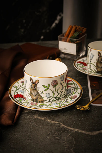 Russian Royal Porcelain Lomonosov Cartoon Rabbit Gold Plated Bone China Coffee Cup and Saucer Gift Box Gift Coffee Cup Set.