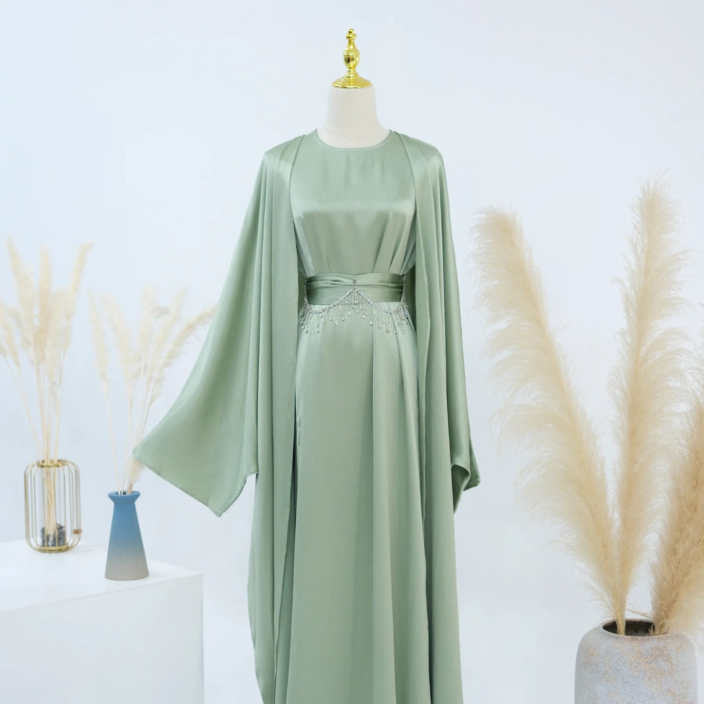 Ramadan Muslim Women 2 Piece Set with Chain Party Dresses Abaya Eid Jalabiya Sashes Diamond Morocco Dubai Kaftan Cardigan Robe.