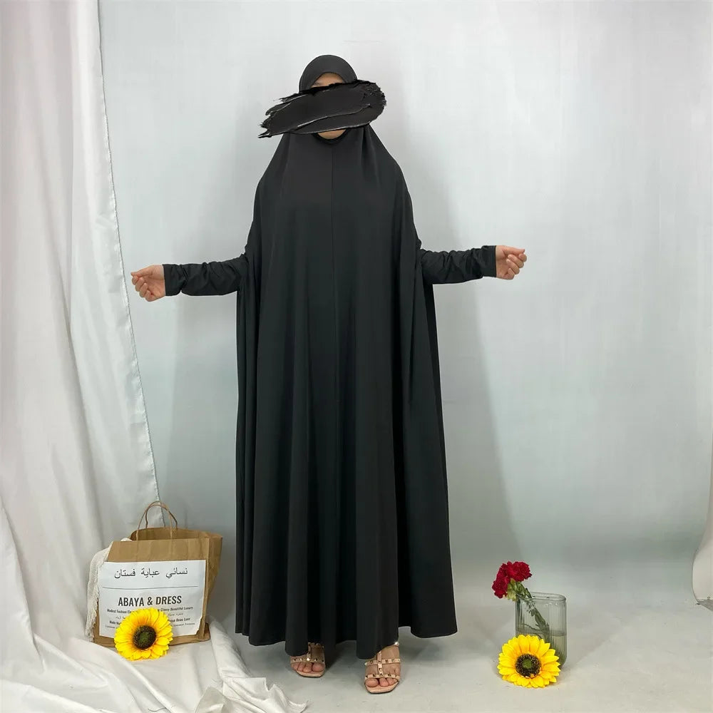 Middle East Muslim Fashionable Hooded Dress Dubai Arab Elegant Robe Elegant Long Shirt for Women with Hood from Mainland China.