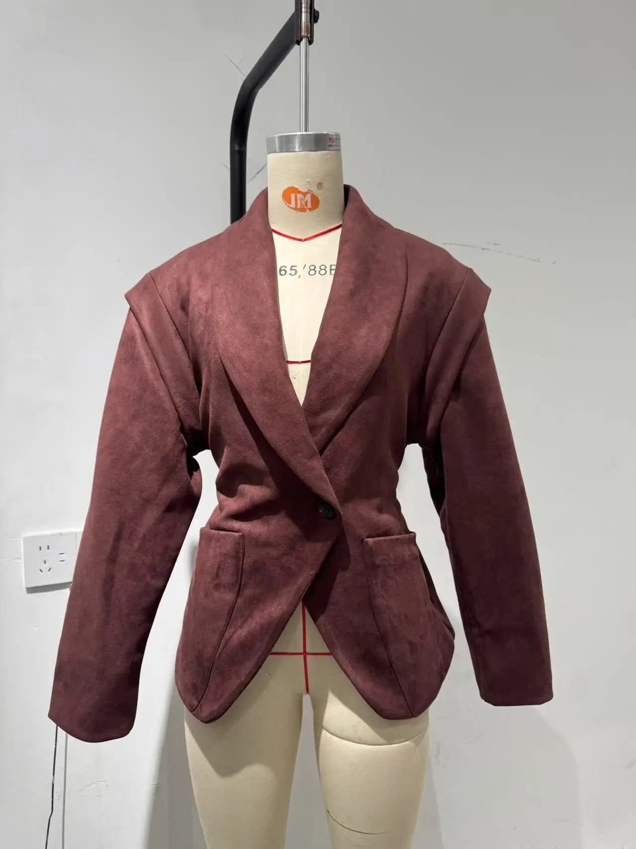 Phantasy Einreihige Schnalle Lässige Wildlederjacke Street Fashion Taille mit Knöpfen Mantel Lässiger Stil Vintage Kleidung 2025