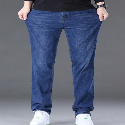 Große Größe Herren Jeans High Stretch Denim Stoff Große Größe Hosen für 45-150 kg Jeans Hombre Jeans mit weitem Bein Pantalon Homme