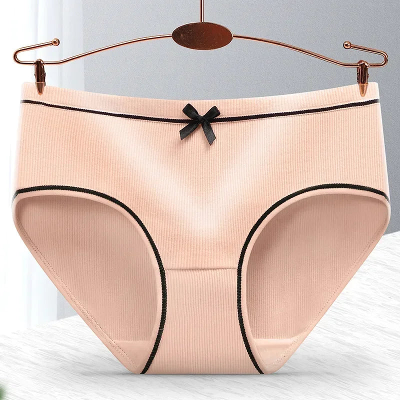 Ladies Cotton Underwear Panties Girls Sexy Seamless Antibacterial Crotch Breathable Briefs Mid-waist Large Size Women's Panties.
