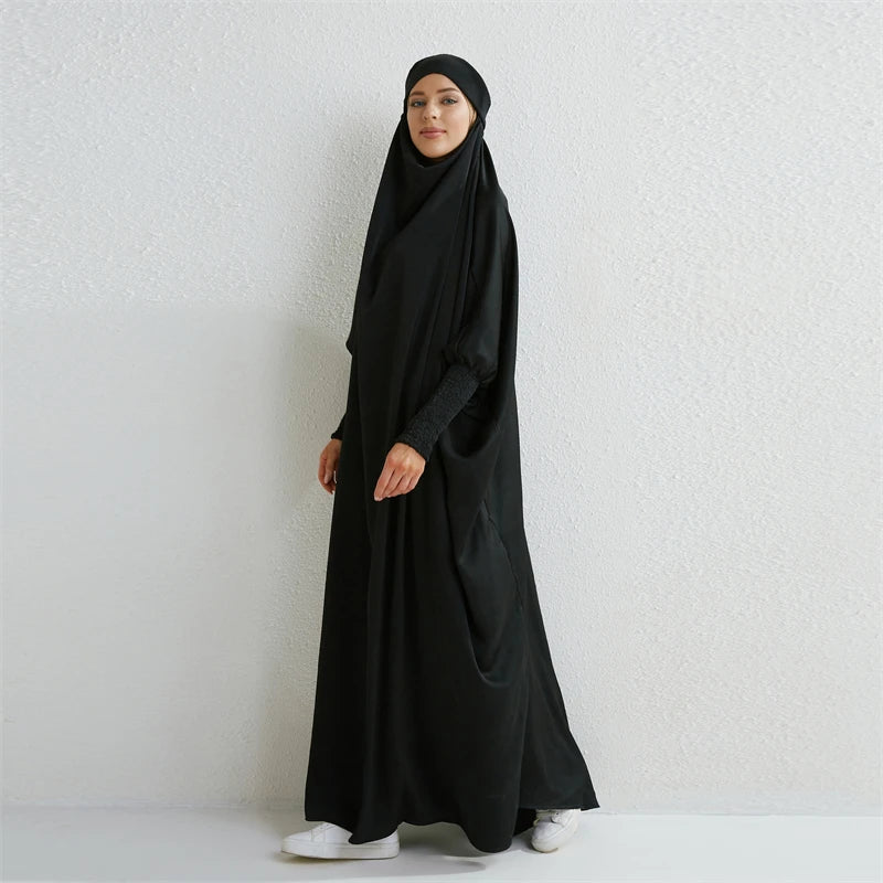 Muslimische Abaya mit Kapuze, Smockärmel, einteiliges Gebetskleid, Damen, Jilbab, islamische Kleidung, Dubai, Saudi-Arabien, schwarze Robe, türkische Bescheidenheit.