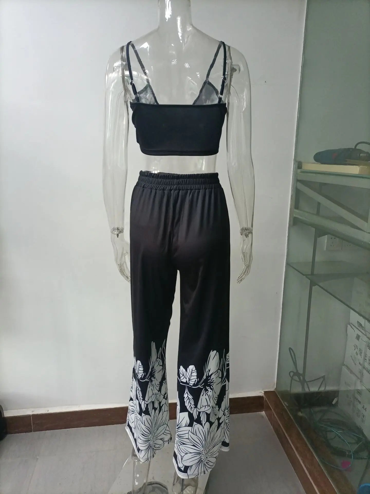 Sexy Two Piece Set Women Outfit 2025 Summer Butterfly Print V-Neck Cropped Top High Waist Drawstring Casual Wide Leg Pants Sets.