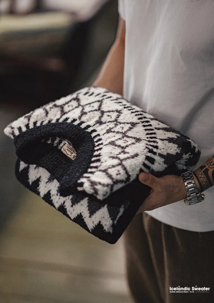 Maden Vintage Heavyweight Fair Isle Icelandic Sweater Round Neck Jacquard Bottom Knitwear Thickened Warm Pullovers for Christmas.