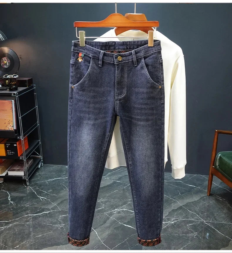 Gestickte Slim-Fit-Jeans mit geradem Bein, High-End-Freizeithose für Herren, durchgehender Bodendruck, dehnbar, trendige Marken-Freizeitjeans.