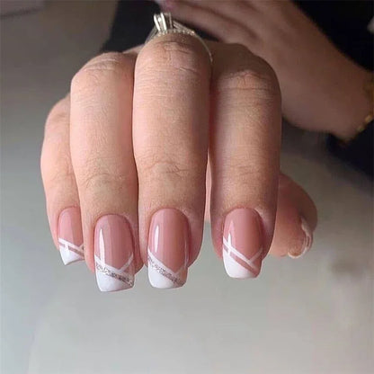 24Pcs/Set White Wave Minimalist Style Fake Nails Full Coverage Adhesive Artificial Wearing False Nails French Press on Nail Tips