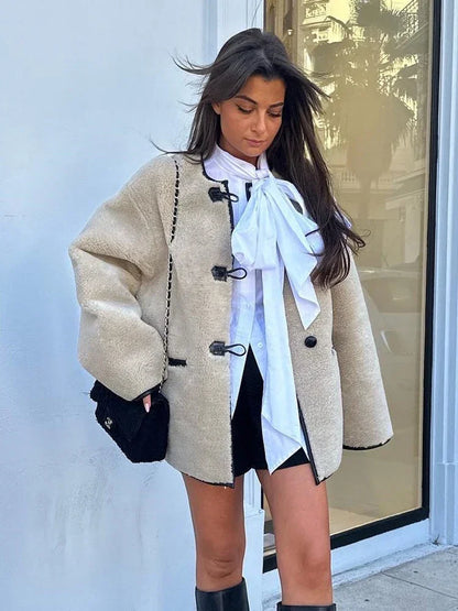 Women's Faux Wool Warm Loose Jacket Coat Retro Round Neck Single Breasted Double Pocket Casual Overcoat Winter Female Chic Coat.