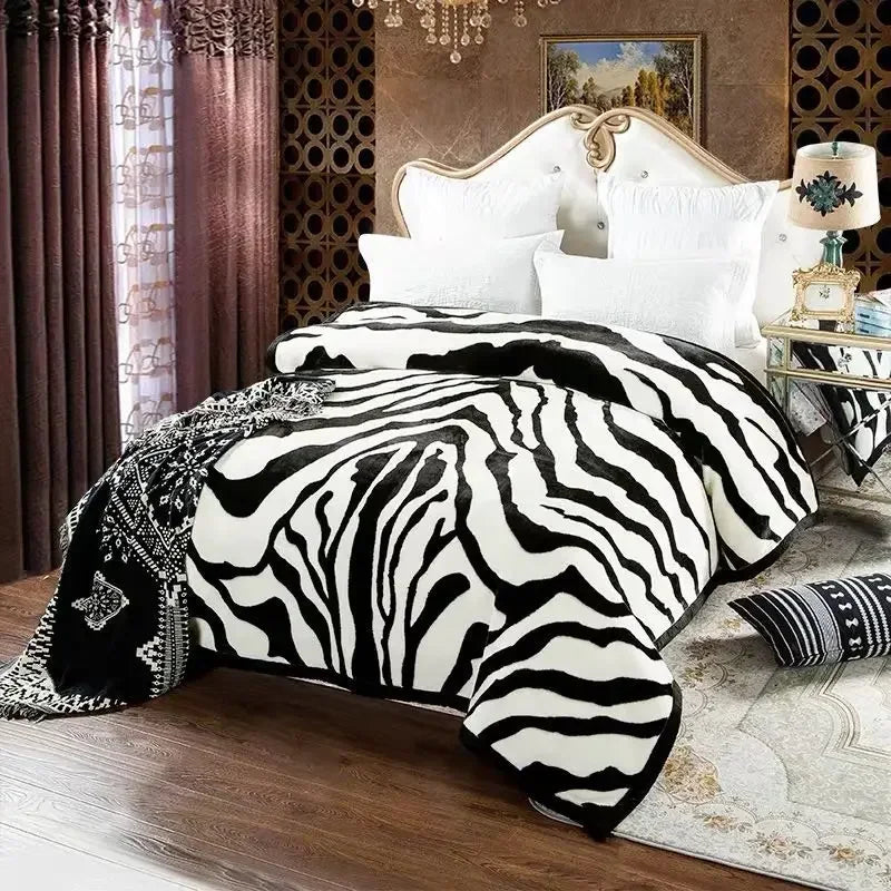 Blanket Double Thickened Raschel Winter Wedding Quilt Blanket Warm Coral Fleece Cashmere Blanket Double