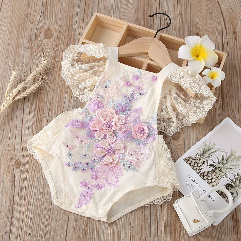 Sommer Baby Kleidung Kleinkind Junge Mädchen Floral Applikationen Body Kleinkind Kinder Rüschen Spitze Strampler Baby Einteiliges 0-24 monate.