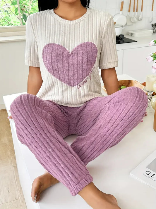 Autumn Winter Two-Piece Pajamas Set for Women Sleepwear Heart Print Round Neck Short Sleeve Long Pants Home Wear.