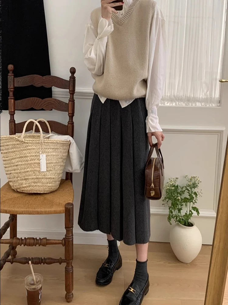 Thick Hepburn Style Woolen Pleated Skirt High Waist Slimming Casual Half Skirt Women Autumn Winter Unique Long Skirt.