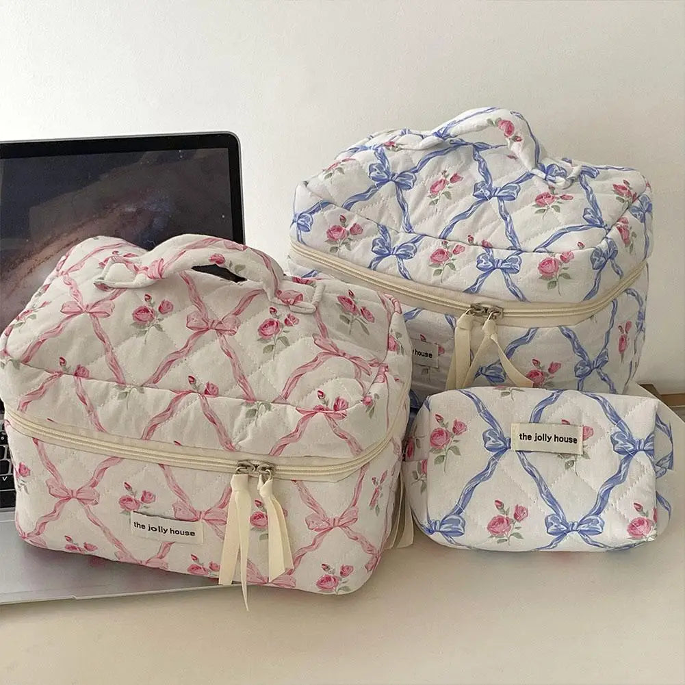 Cute Bow Flower Quilting Makeup Bag Women Zipper Cosmetic Organizer Female Cloth Handbag Portable Toiletry Case For Girls.