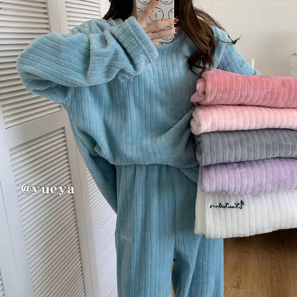 New Autumn/Winter Coral Fleece Pyjamas for Women Thickened Homewear Student Comfort Cotton Fleece Plus Size Fashion Pyjama Set.