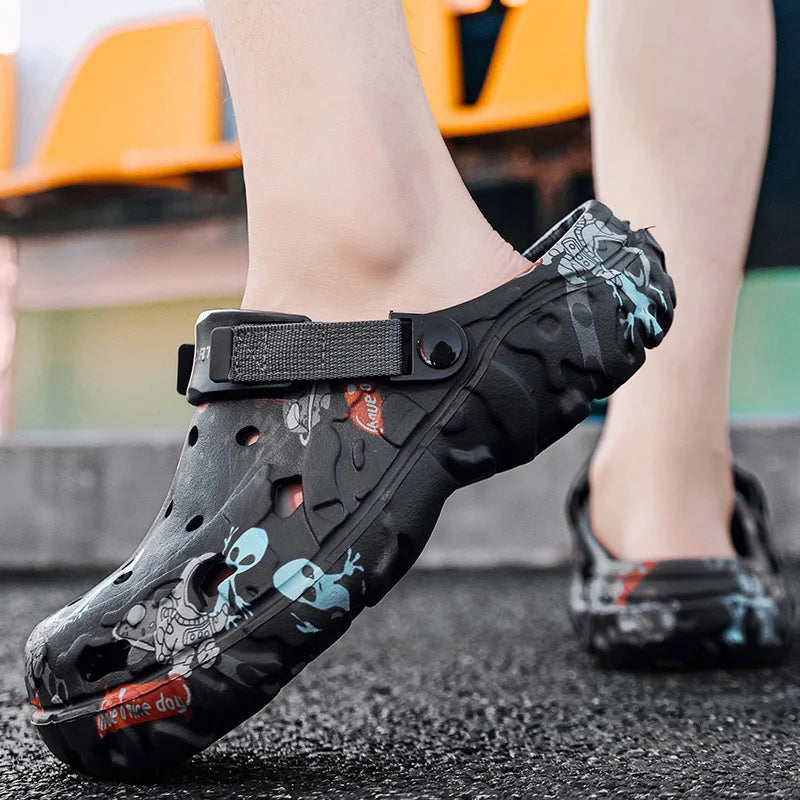 Plus Size 47 Men's Clogs 2025 Summer Sandals Beach Slippers Flat Sandals Men Leisure Slides Creative Printing Man Casual Shoes.