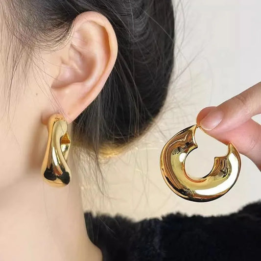New Retro Chunky C Shape Hoop Earrings Glossy Gold Plated Pvd Circle Round Tube Huggie Hoops Stacked Ear Jewelry.