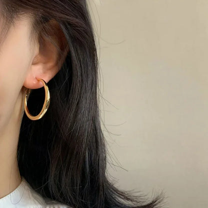 New Fashion 316L Stainless Steel Metal Big Circle Hoop Earrings For Women Exaggerated  C-Shaped Round Earrings Jewelry Gifts.