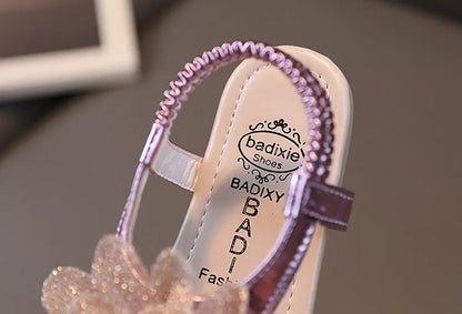 Girls Sandals 2023 Summer New Bling Flowers Baby Children Fashion Soft Bottom Student Shoes Kid's Slippers Pink Flats Flip Flops