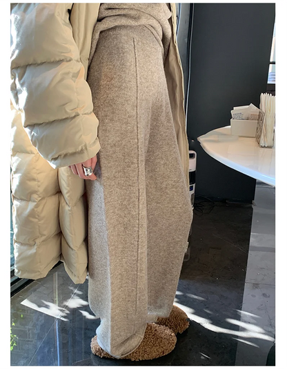 Koreanische Version des weichen, wachsartigen, faulen Wind-Stricksets 2024, sanfter Rundhalspullover, Pullover, weites Bein, Hose, zweiteiliges Set für Damen