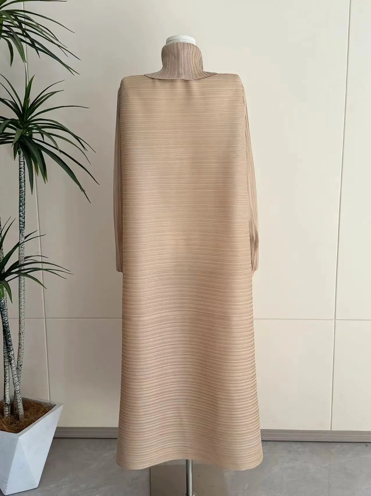 Muslim Abaya Black Simple Commuter Fashion Pleated Loose Long Trench Coat Jacket 2024 Fall New.