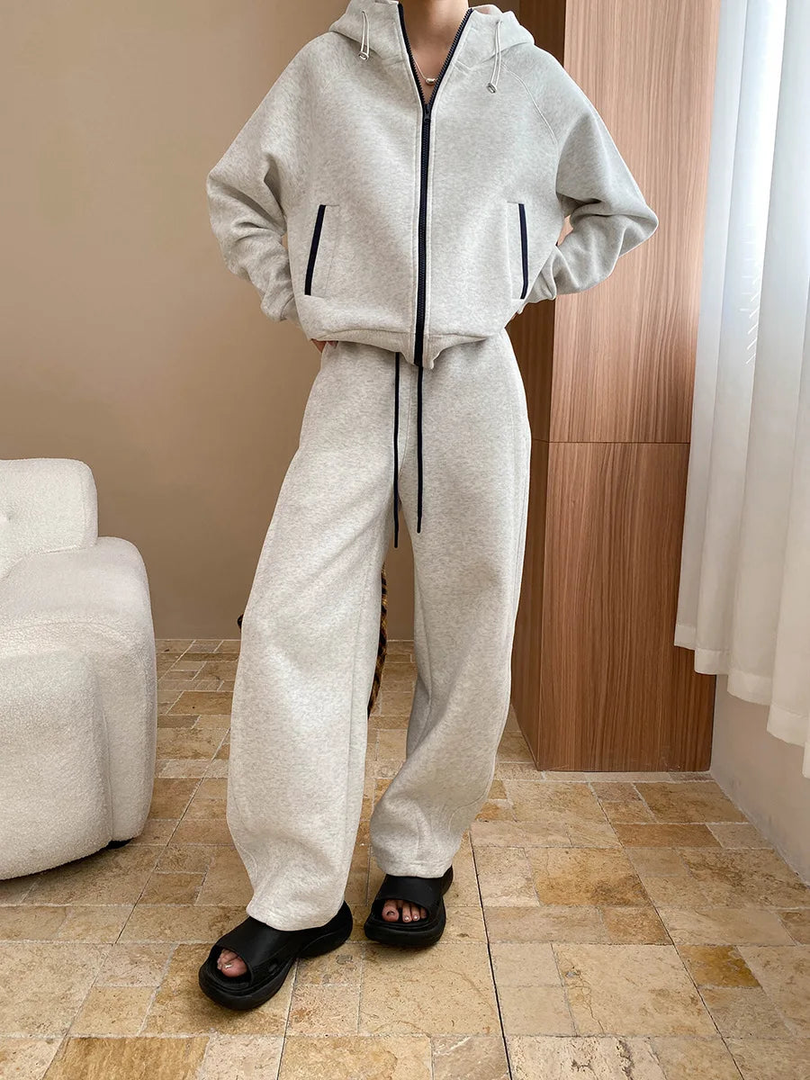 Spring and Autumn Women's Casual Solid Color Loose Hooded Sweatshirt+High Waist Loose Pants Set.