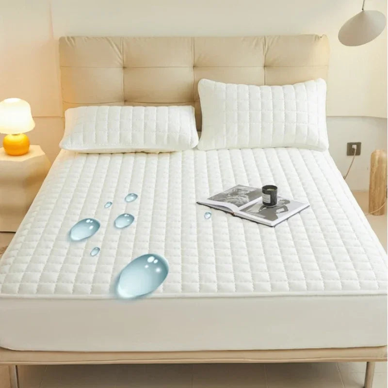 2025 New Thickening Quilted Waterproof Mattress Skin-friendly Slow rebound Cushion Anti-wrinkle Single double size Fitted Mat.