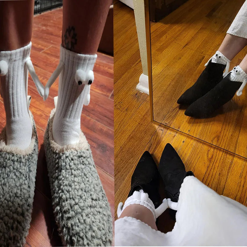 Funny Adult Socks Magnetic Hand in Hand Solid Color Cartoon Couple Socks Holiday Party Gifts for All Seasons.