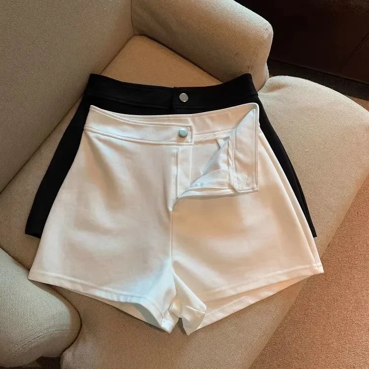 High-waisted Slimming A- line Tight Black Shorts For Women 2024 Spring Korean Style Elastic Hot Pants High Elasticity.